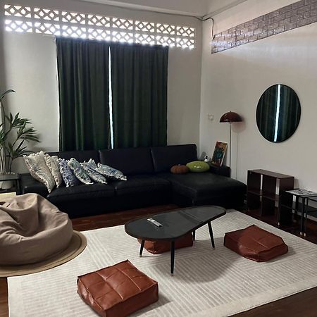 La Wood Homestay Near Kuala Besut Jetty 外观 照片