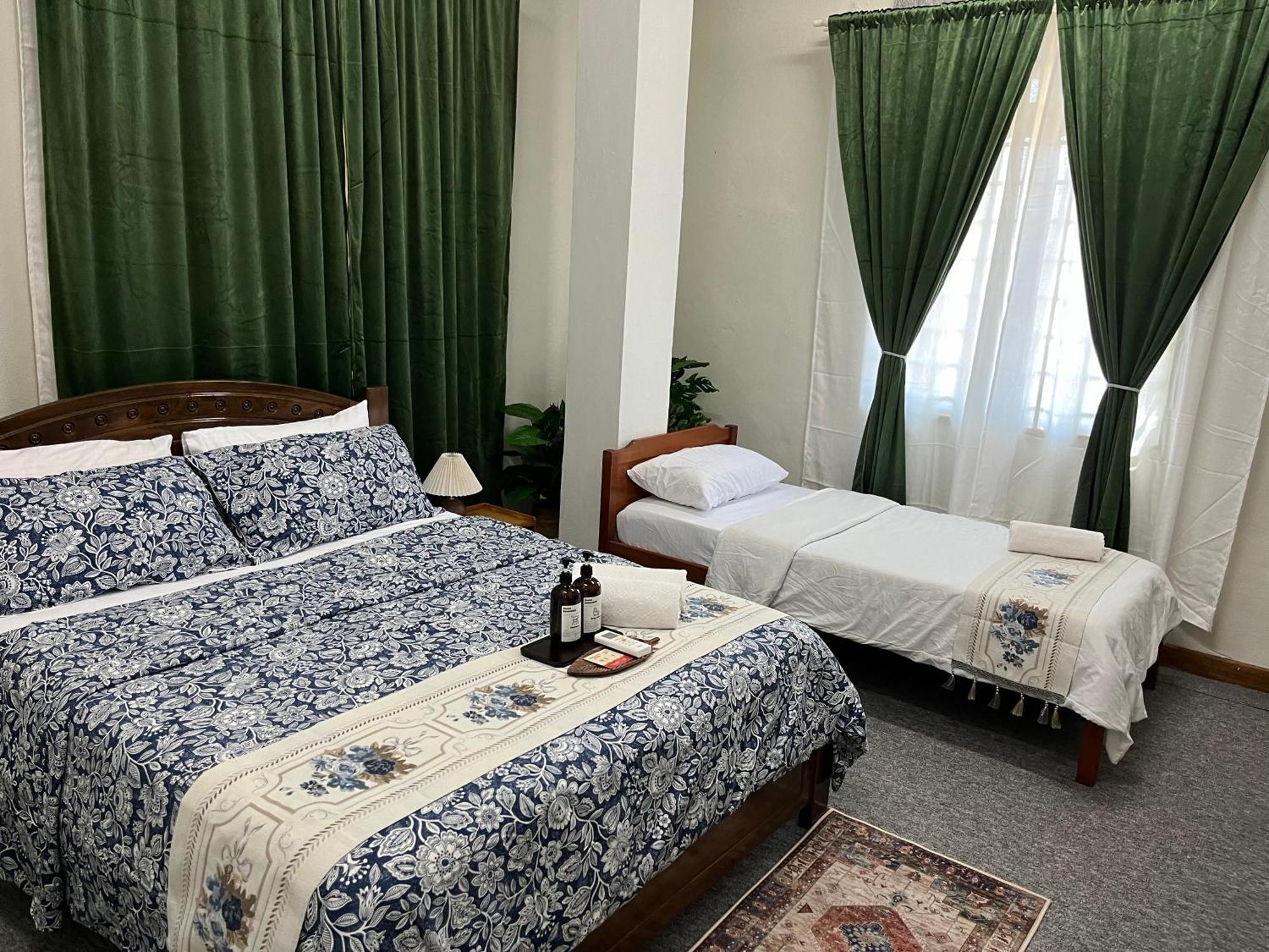 La Wood Homestay Near Kuala Besut Jetty 外观 照片