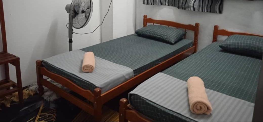 La Wood Homestay Near Kuala Besut Jetty 外观 照片