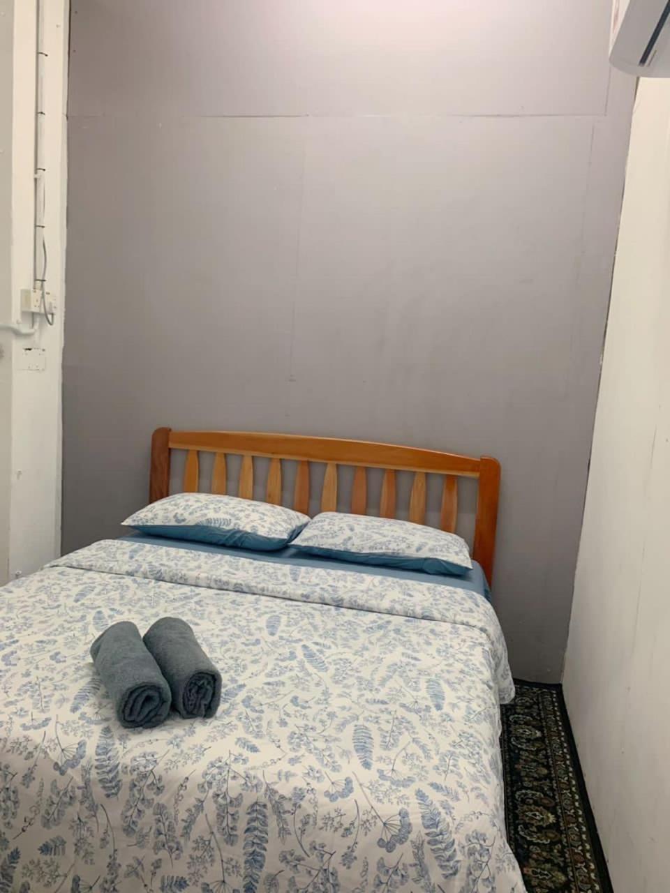 La Wood Homestay Near Kuala Besut Jetty 外观 照片